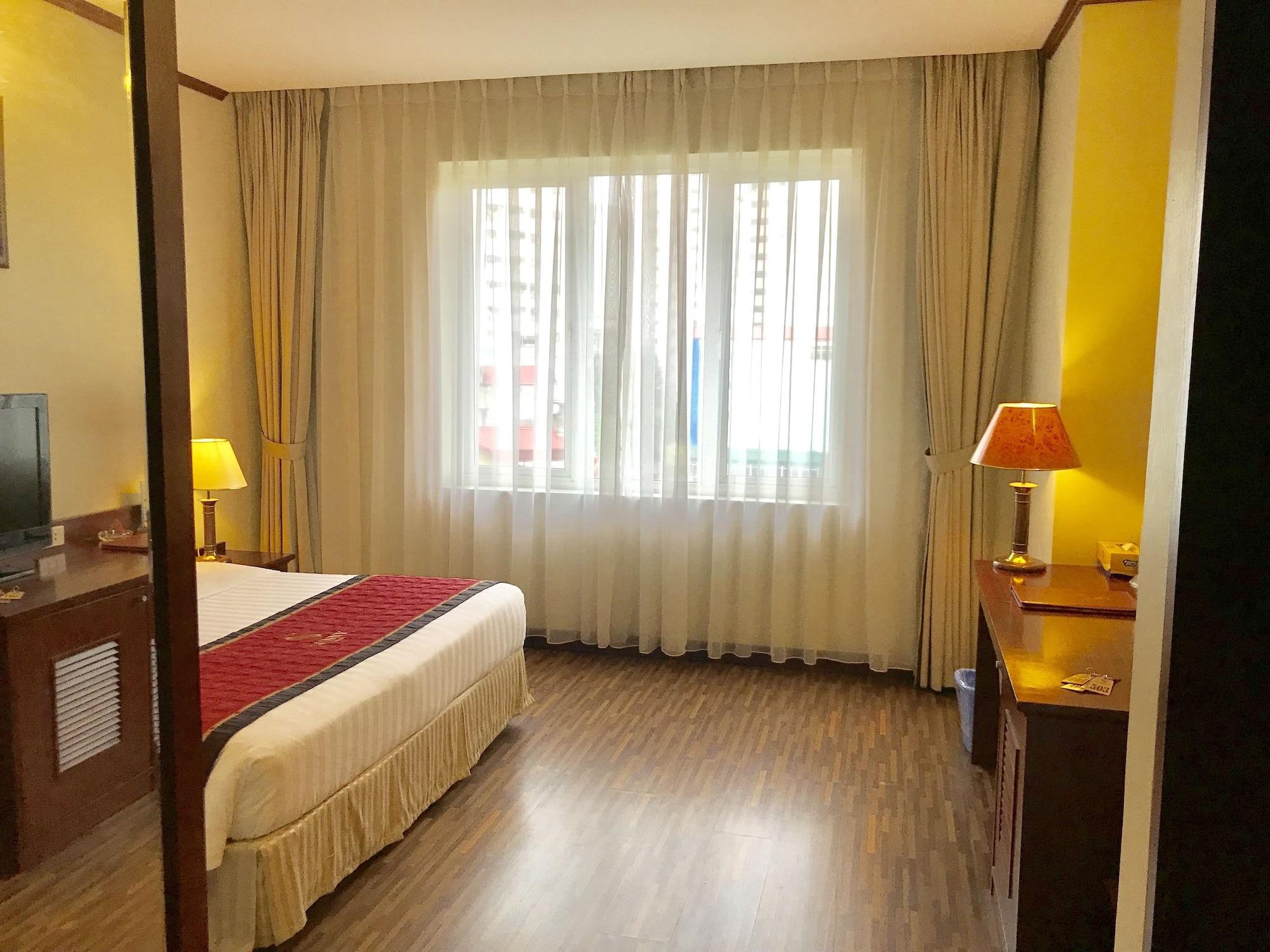 S79 Sunny Hotel 2 Ханой Экстерьер фото